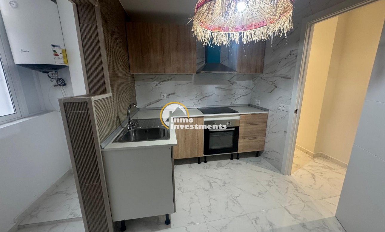 Resale - Apartment - Torrevieja