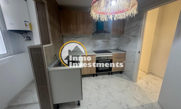 Resale - Apartment - Torrevieja