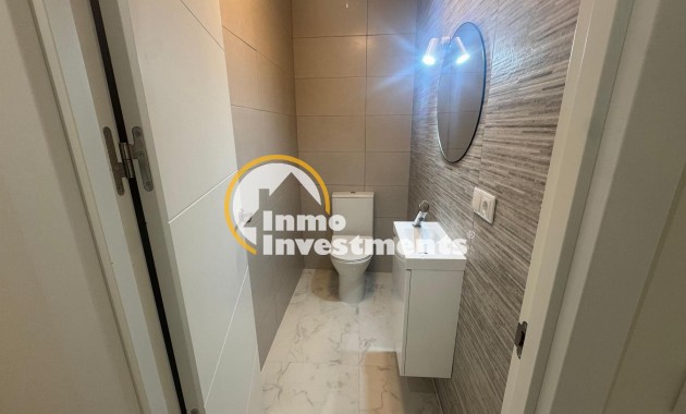 Resale - Apartment - Torrevieja