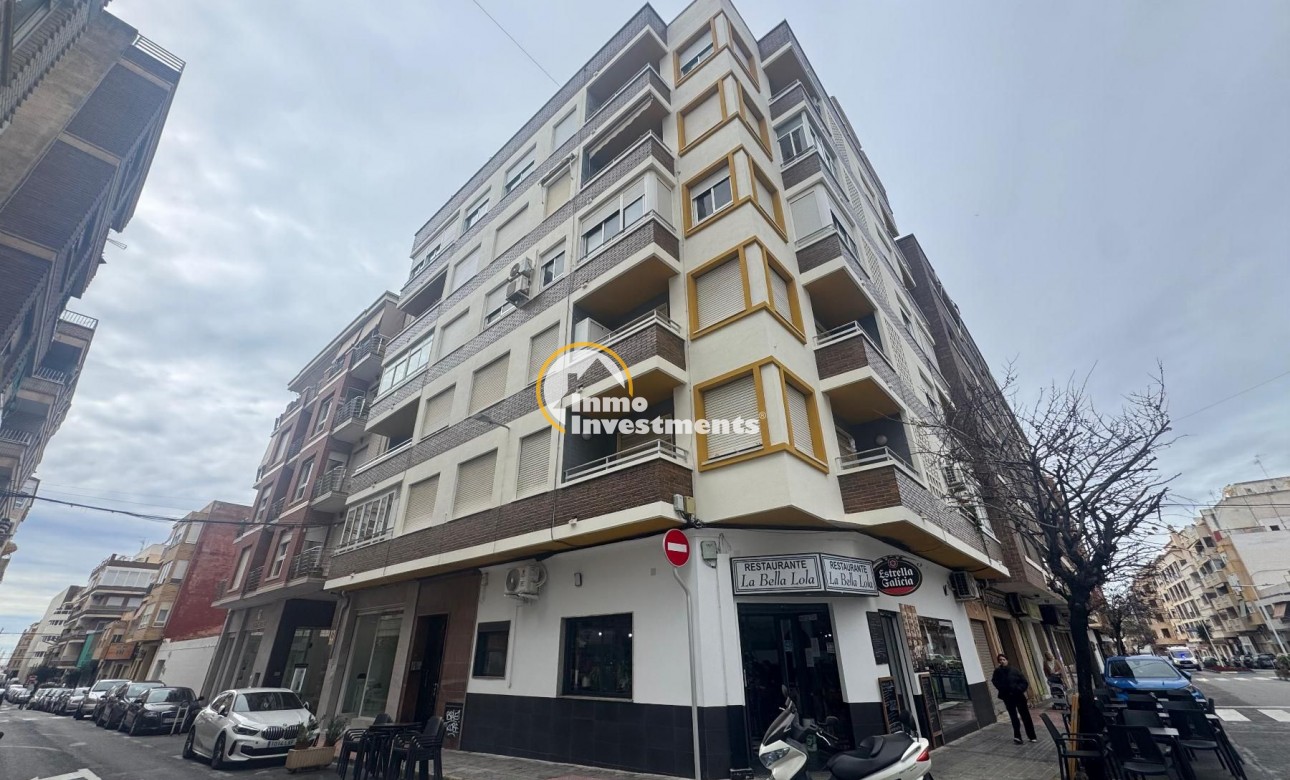 Resale - Apartment - Torrevieja