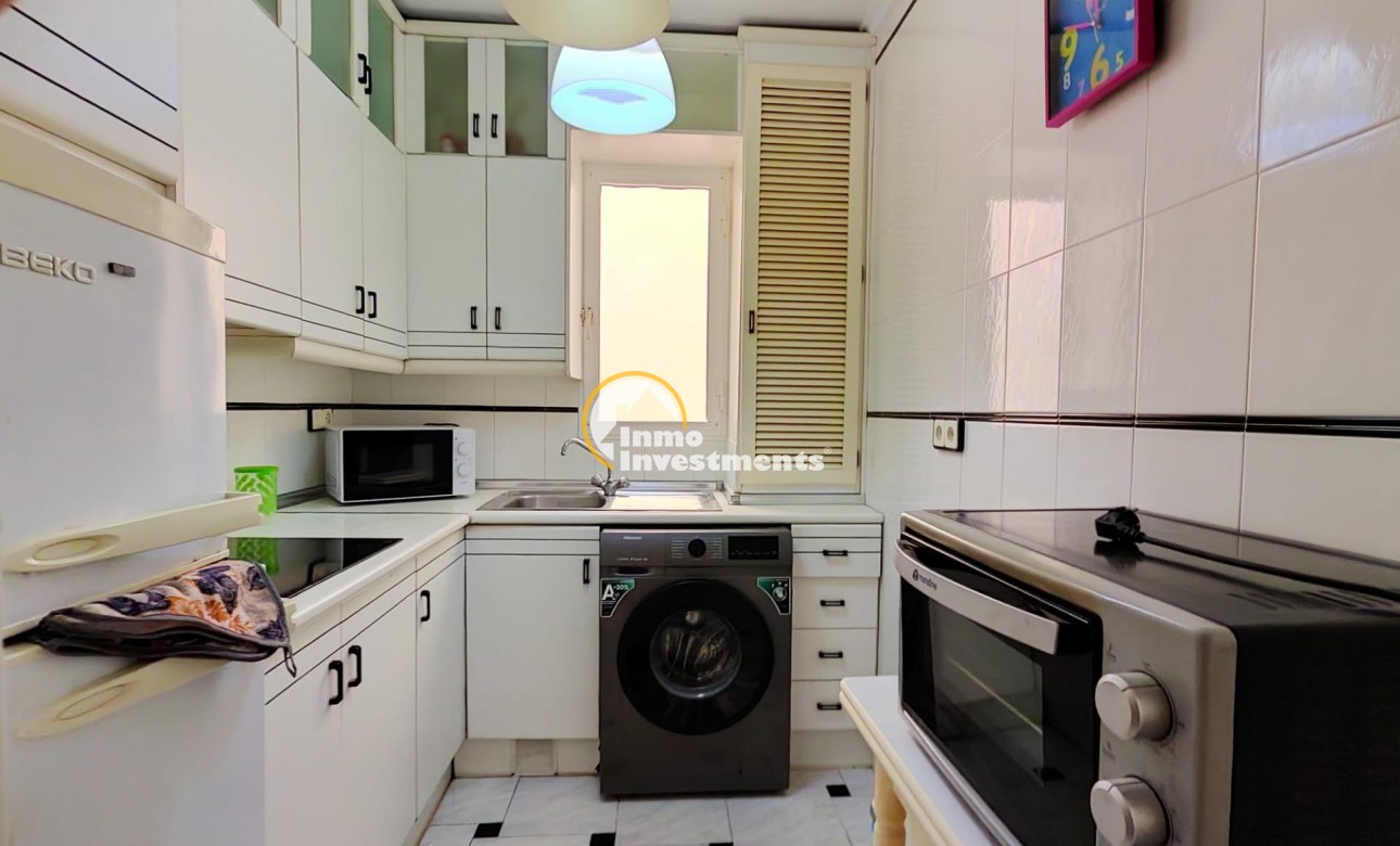 Resale - Apartment - Torrevieja - Playa del Cura