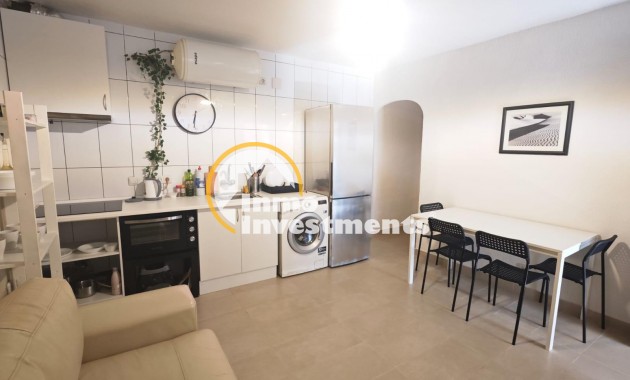 Resale - Bungalow - Torrevieja - Playa del Cura