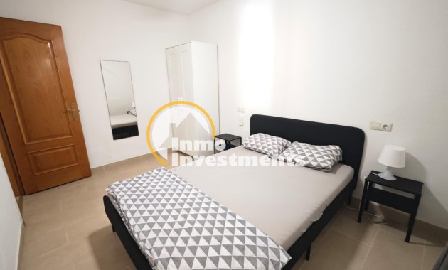 Resale - Bungalow - Torrevieja - Playa del Cura
