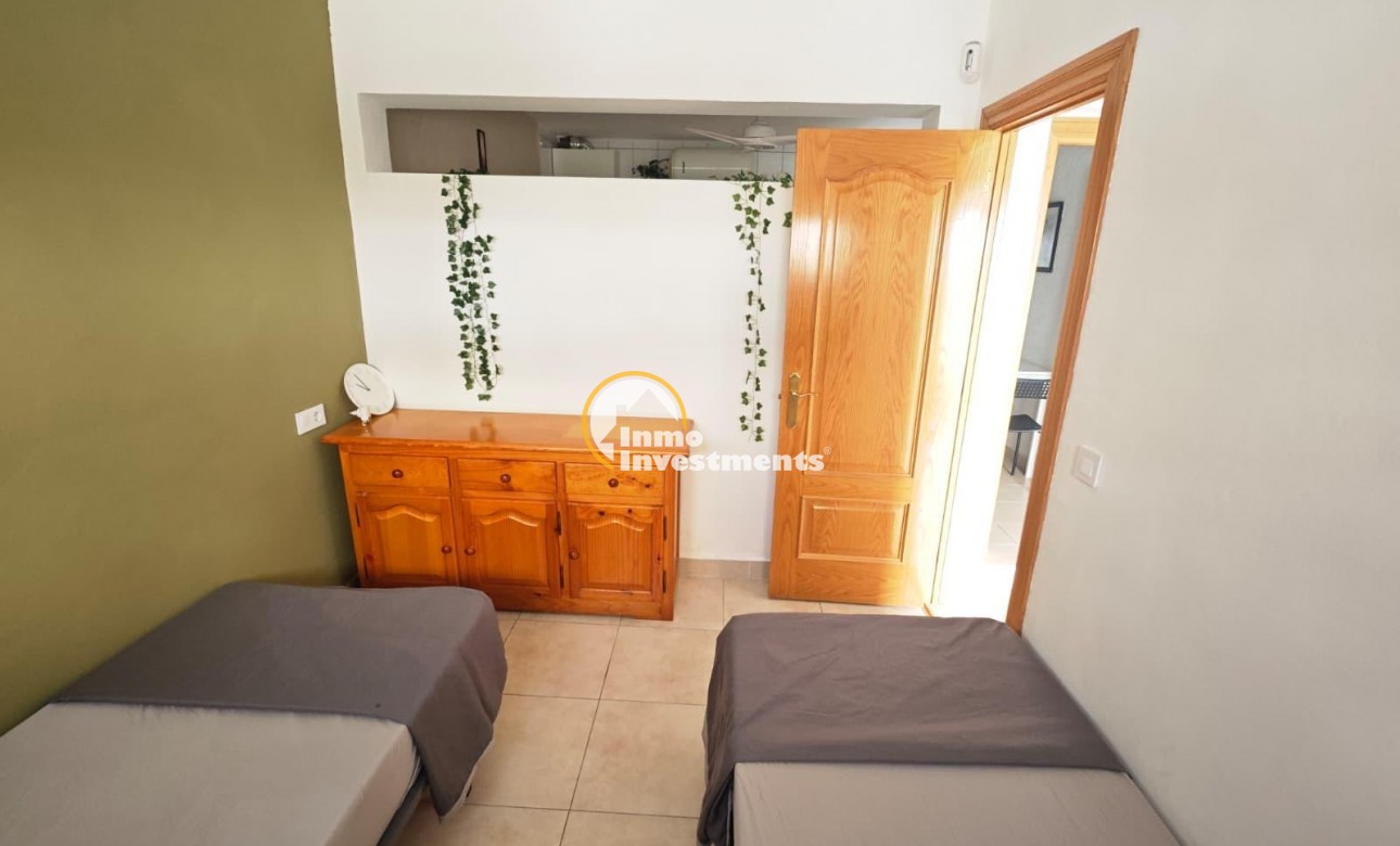 Resale - Bungalow - Torrevieja - Playa del Cura