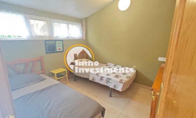 Resale - Bungalow - Torrevieja - Playa del Cura