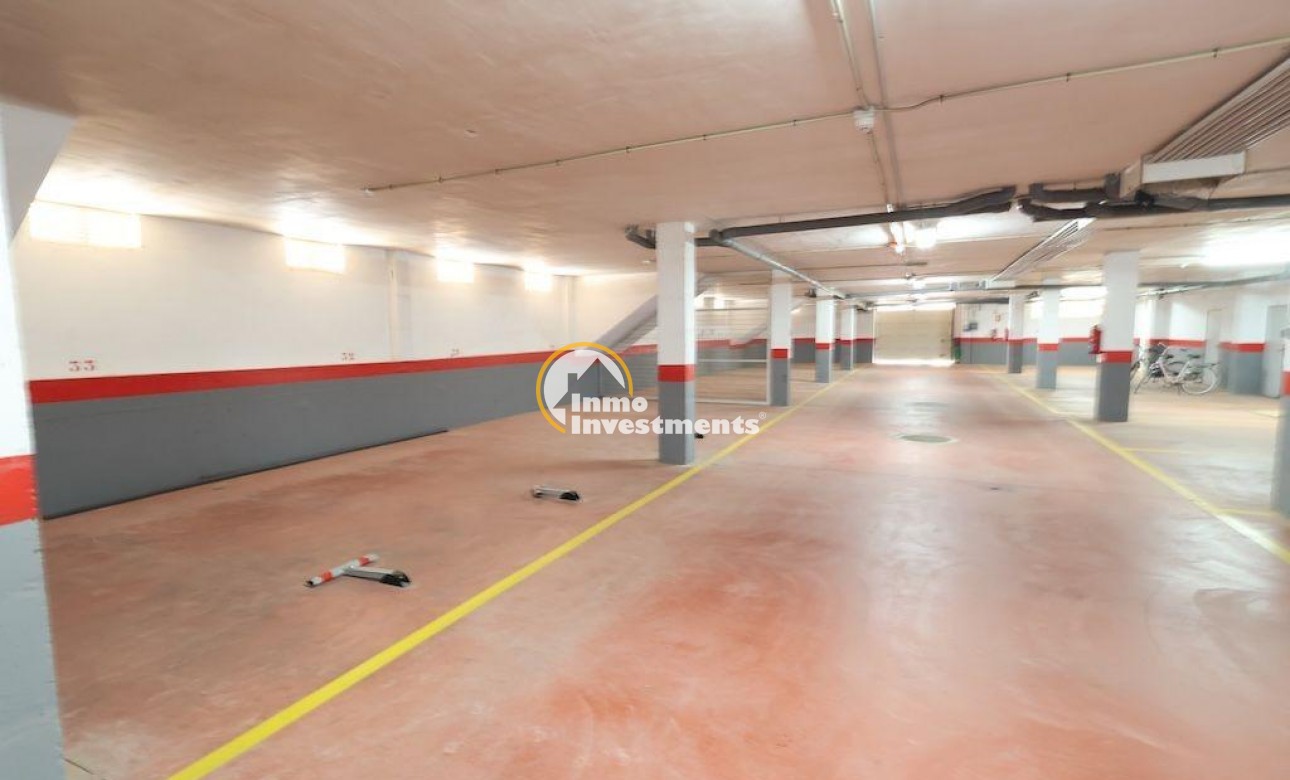 Reventa - Local comercial - Orihuela Costa - Campoamor