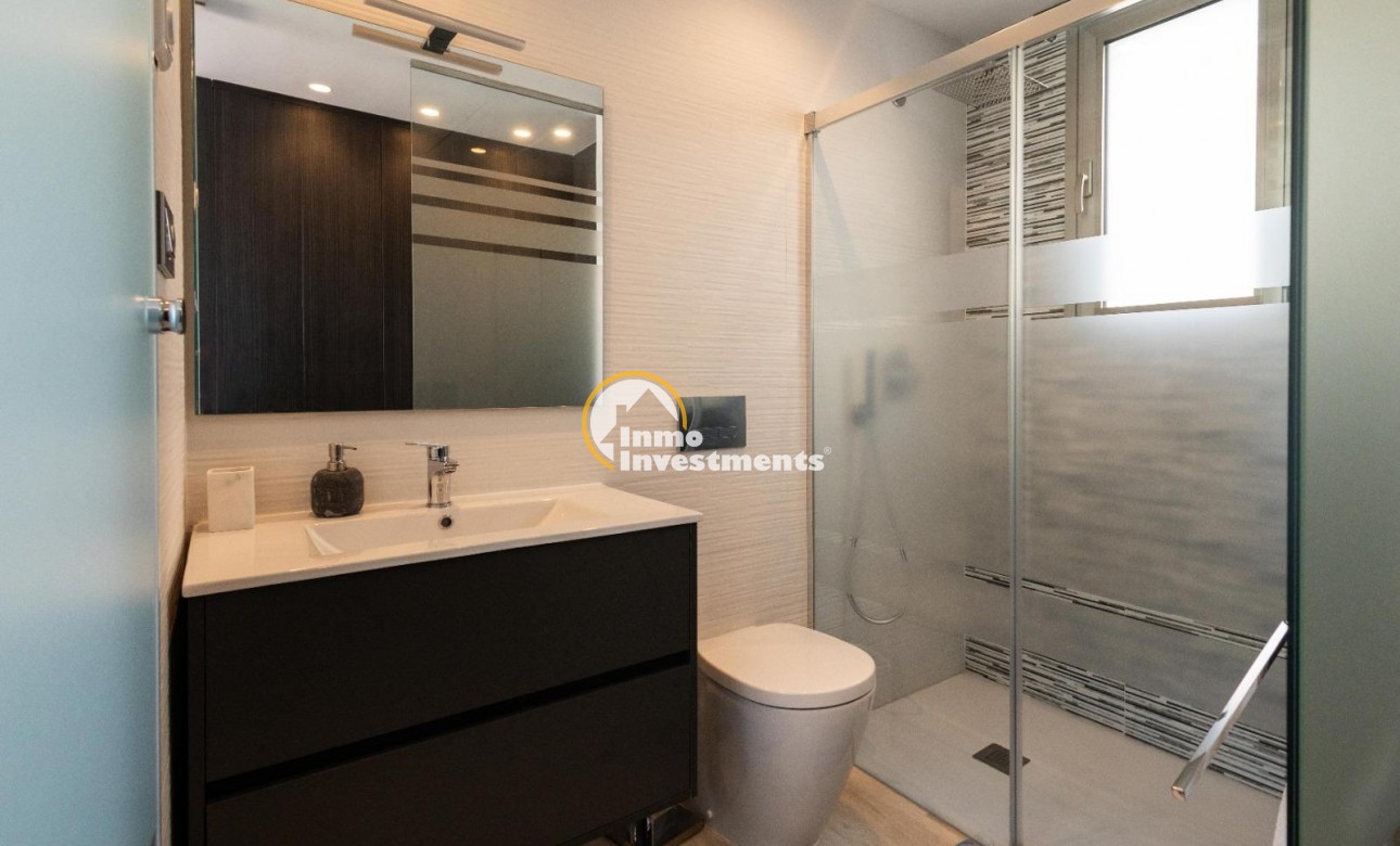 Reventa - Chalet independiente - Orihuela Costa - PAU 26