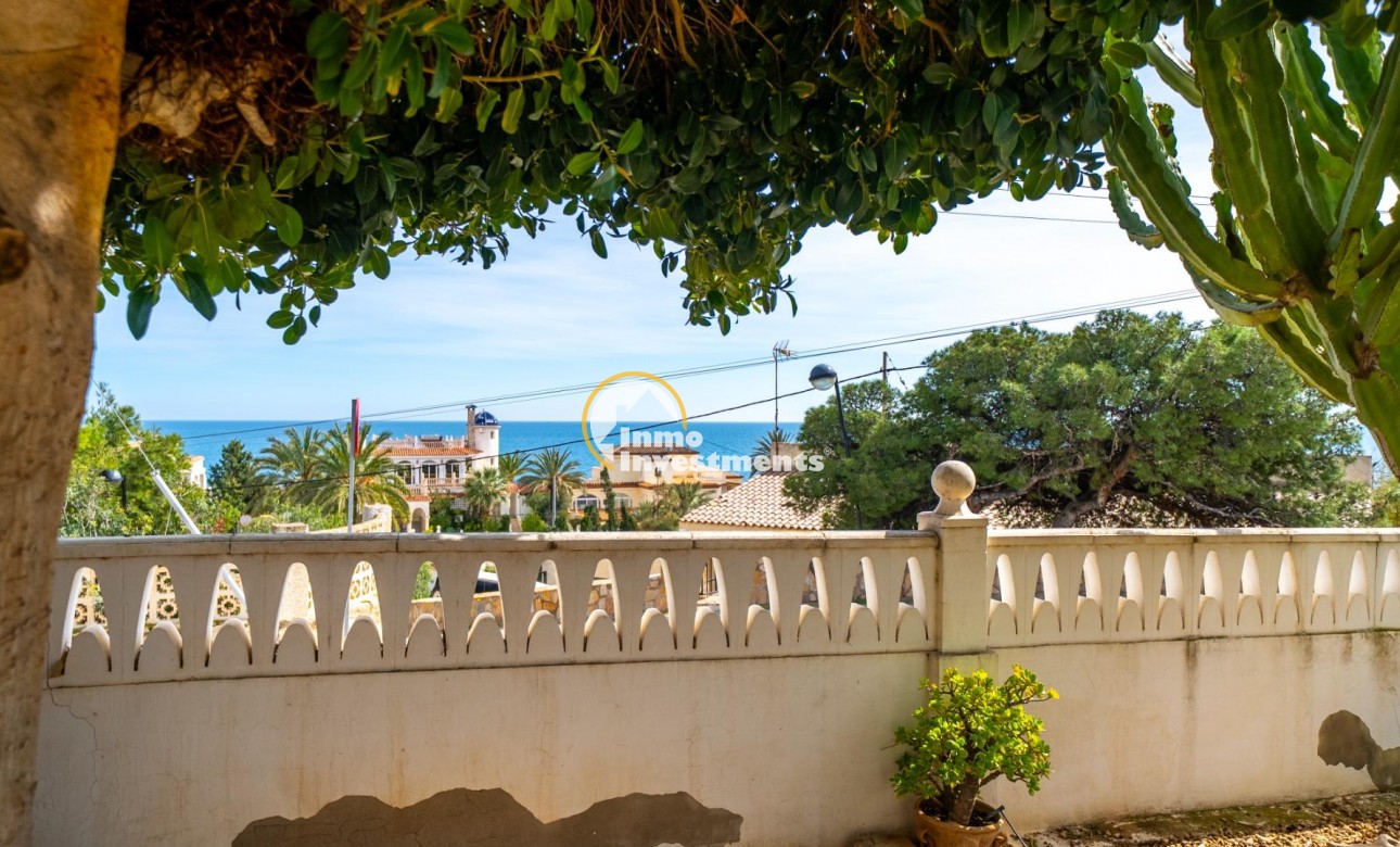 Reventa - Chalet independiente - El Campello - Pueblo Español - Coveta Fumá