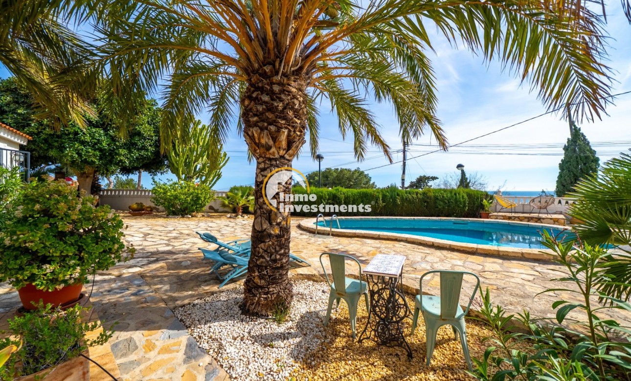 Reventa - Chalet independiente - El Campello - Pueblo Español - Coveta Fumá