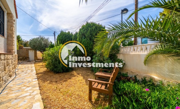 Reventa - Chalet independiente - El Campello - Pueblo Español - Coveta Fumá