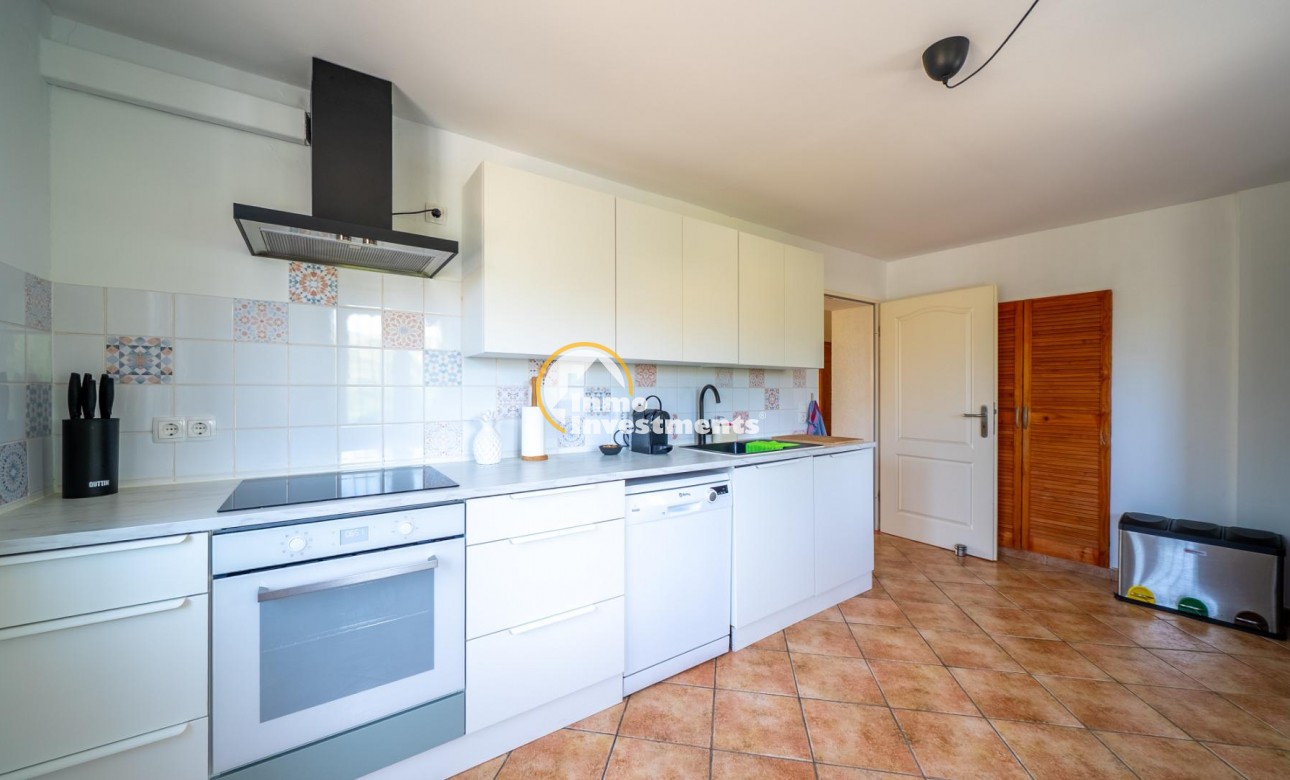 Reventa - Chalet independiente - El Campello - Pueblo Español - Coveta Fumá