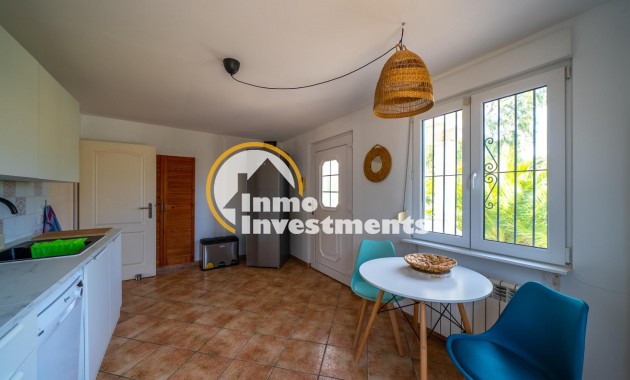 Reventa - Chalet independiente - El Campello - Pueblo Español - Coveta Fumá