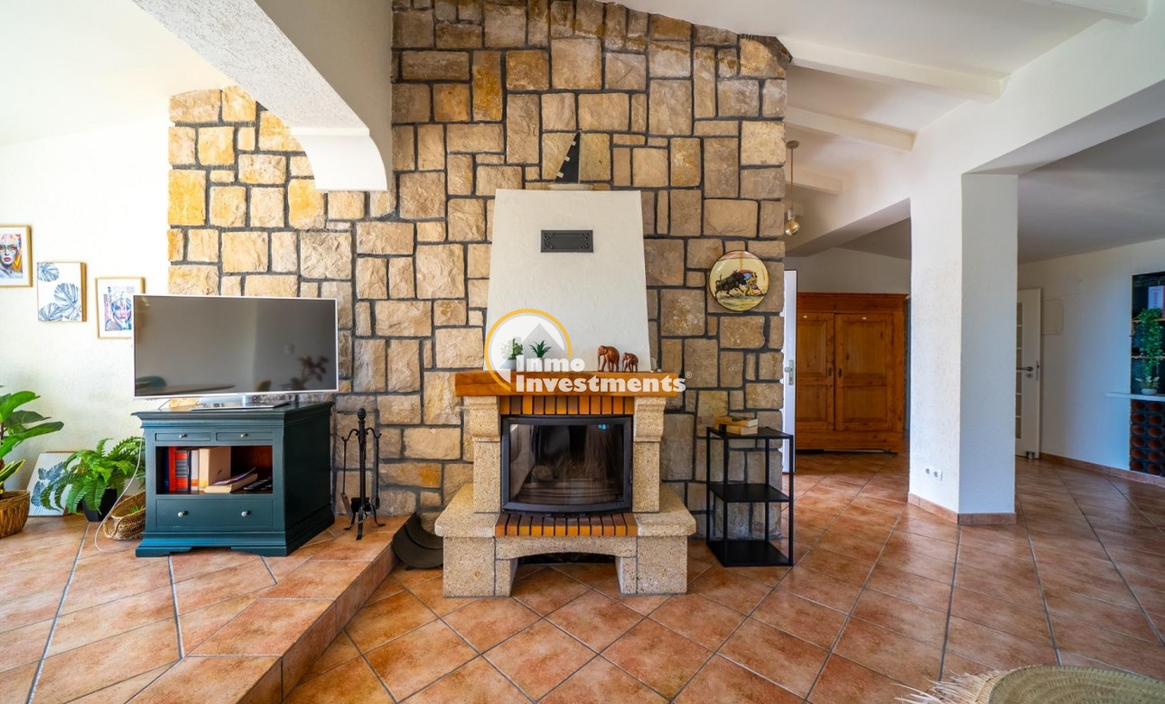 Reventa - Chalet independiente - El Campello - Pueblo Español - Coveta Fumá