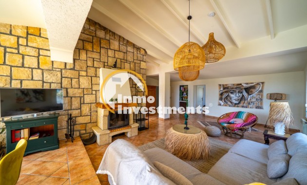 Reventa - Chalet independiente - El Campello - Pueblo Español - Coveta Fumá