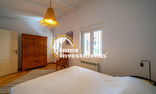 Reventa - Chalet independiente - El Campello - Pueblo Español - Coveta Fumá