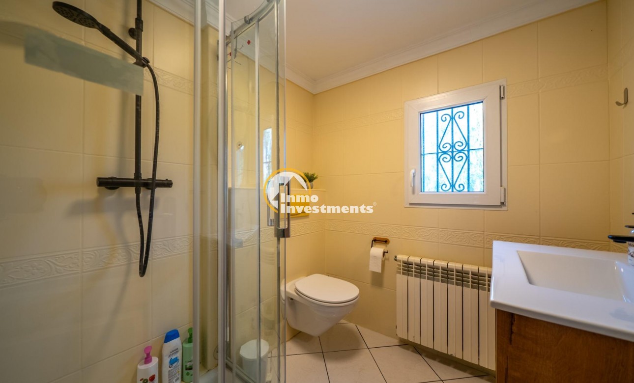 Reventa - Chalet independiente - El Campello - Pueblo Español - Coveta Fumá