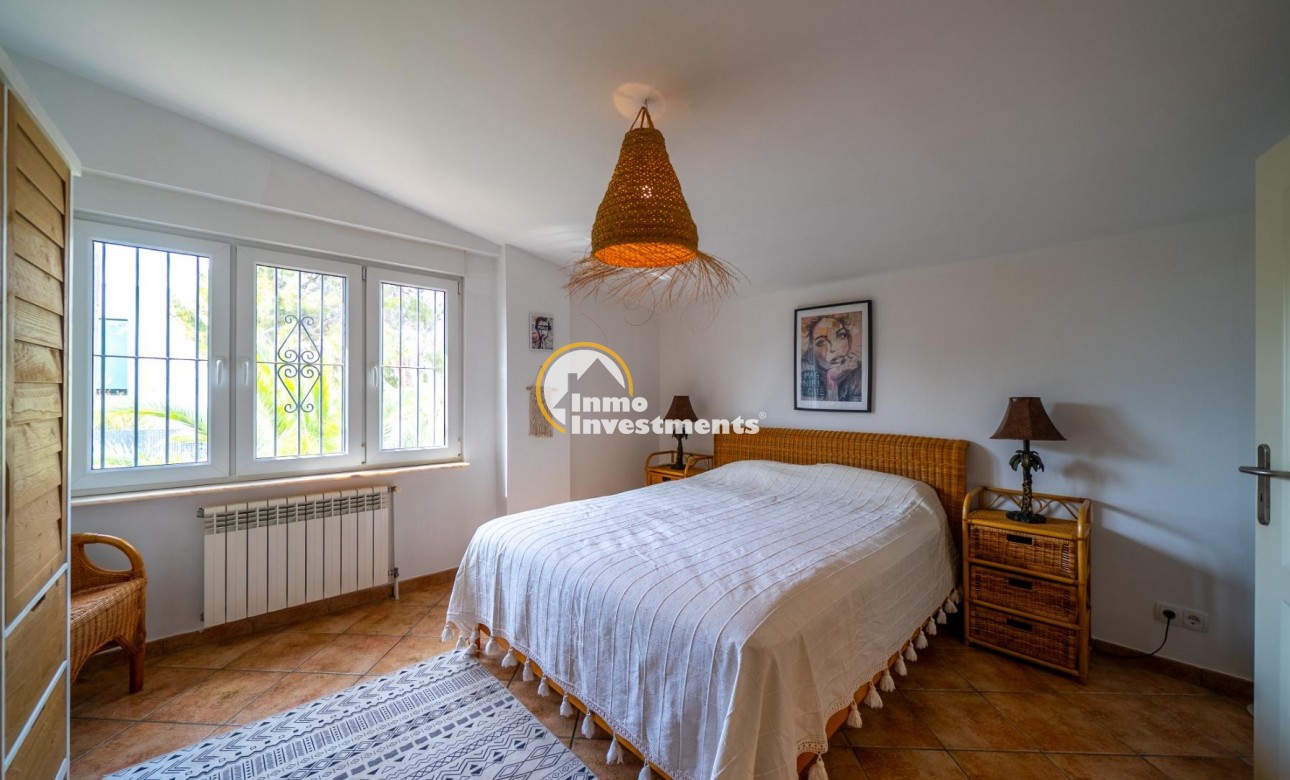 Reventa - Chalet independiente - El Campello - Pueblo Español - Coveta Fumá