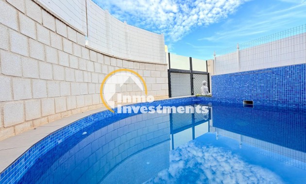 Reventa - Chalet independiente - Orihuela Costa - PAU 26