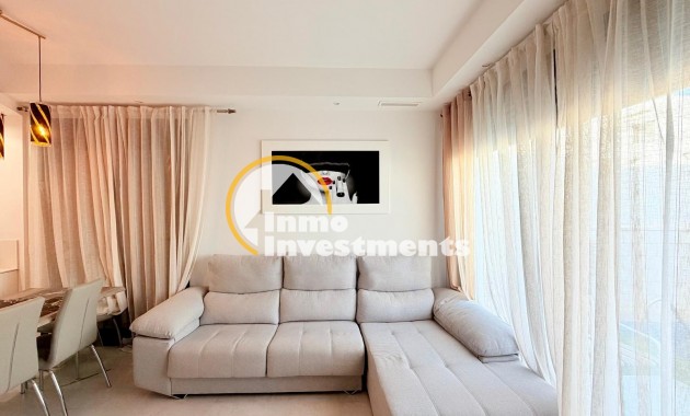 Reventa - Chalet independiente - Orihuela Costa - PAU 26