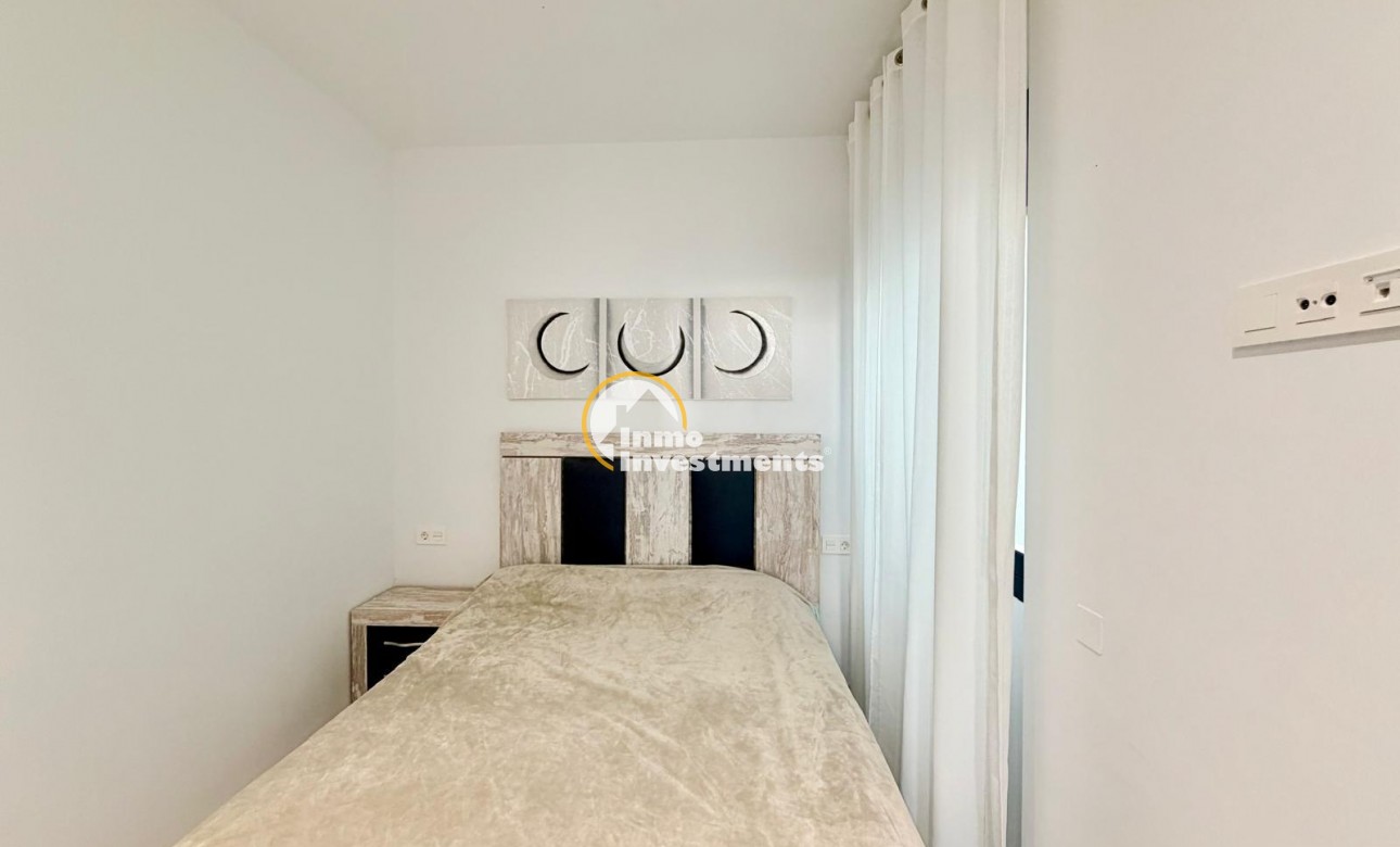 Reventa - Chalet independiente - Orihuela Costa - PAU 26