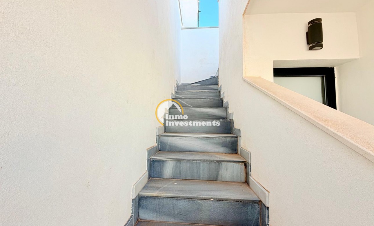 Reventa - Chalet independiente - Orihuela Costa - PAU 26