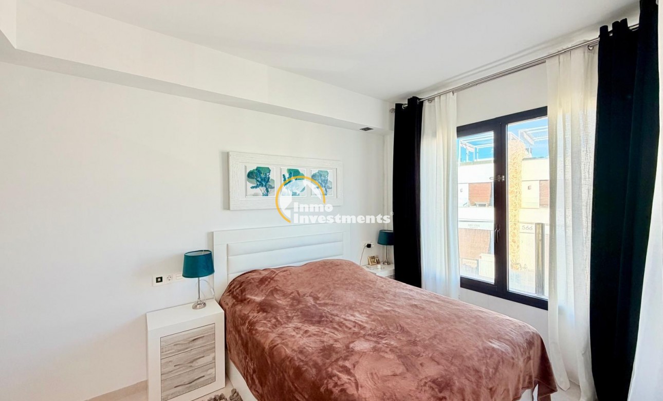 Reventa - Chalet independiente - Orihuela Costa - PAU 26