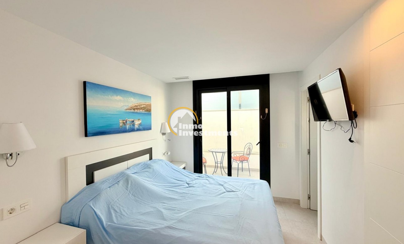 Reventa - Chalet independiente - Orihuela Costa - PAU 26