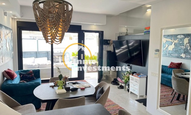 Reventa - Chalet independiente - Orihuela Costa - PAU 26