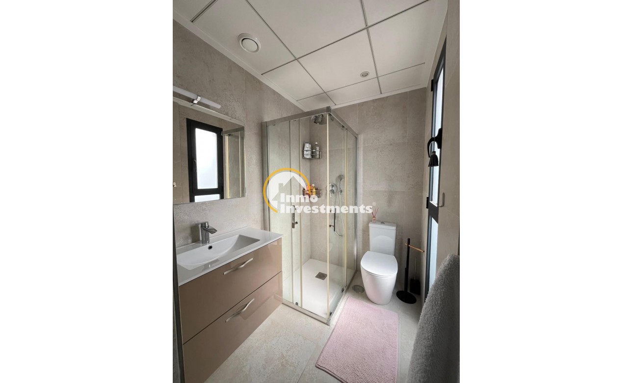 Reventa - Chalet independiente - Orihuela Costa - PAU 26