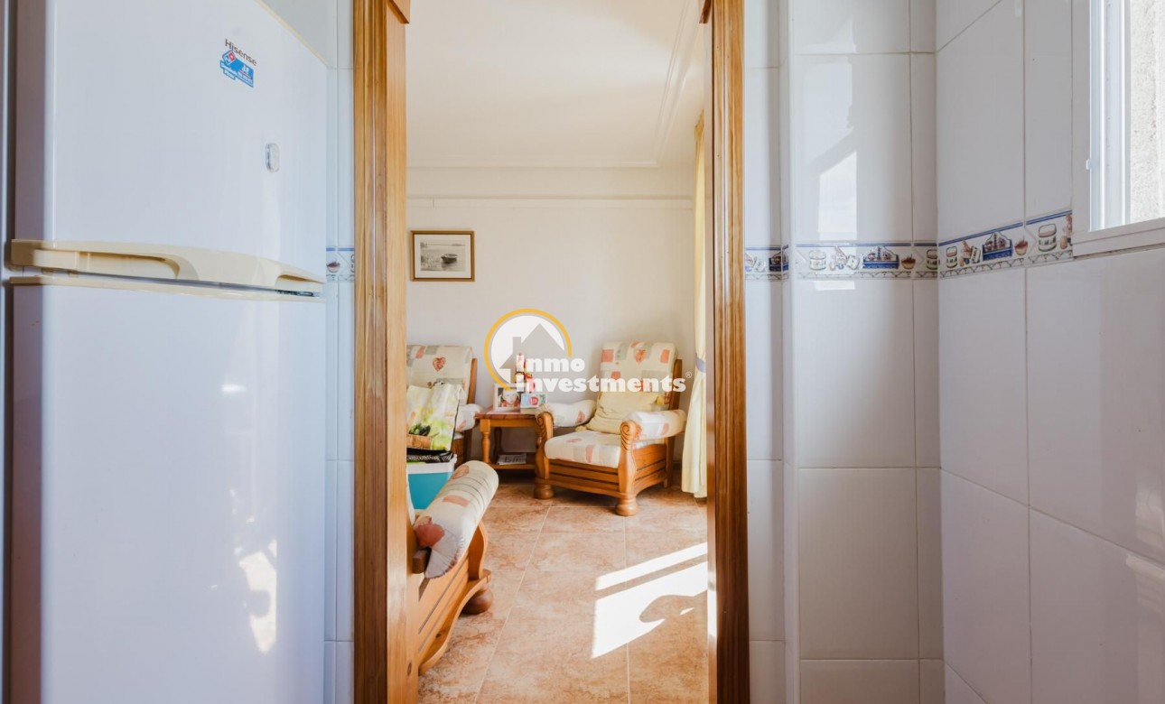 Resale - Apartment - Torrevieja - PARQUE DE LAS NACIONES