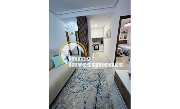 Resale - Apartment - Torrevieja - Playa del Cura
