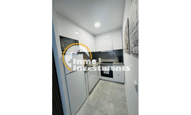 Resale - Apartment - Torrevieja - Playa del Cura