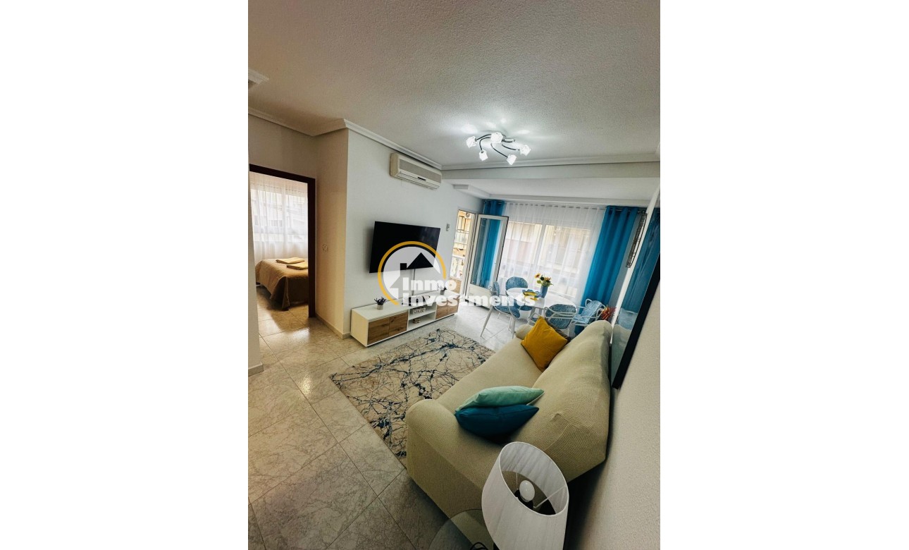 Resale - Apartment - Torrevieja - Playa del Cura