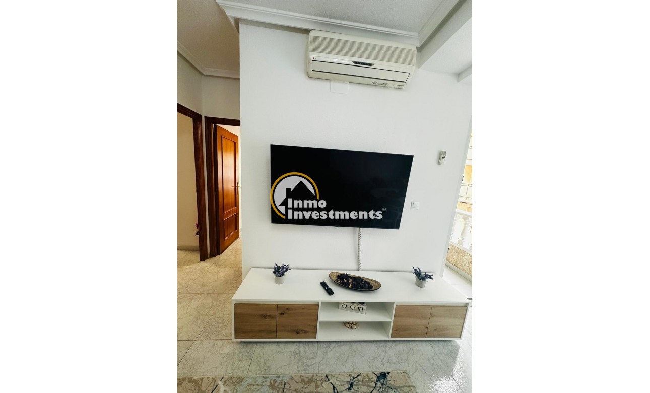 Resale - Apartment - Torrevieja - Playa del Cura