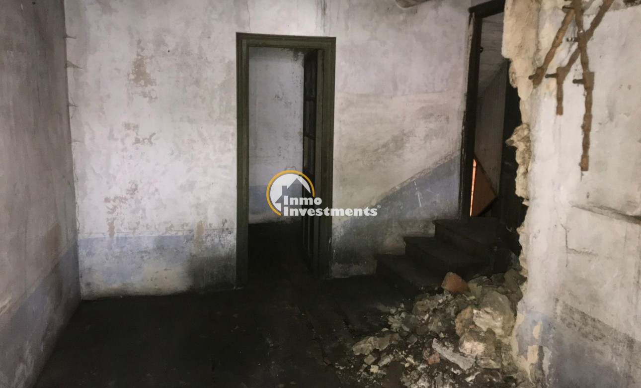 Reventa - stone house - Oviedo