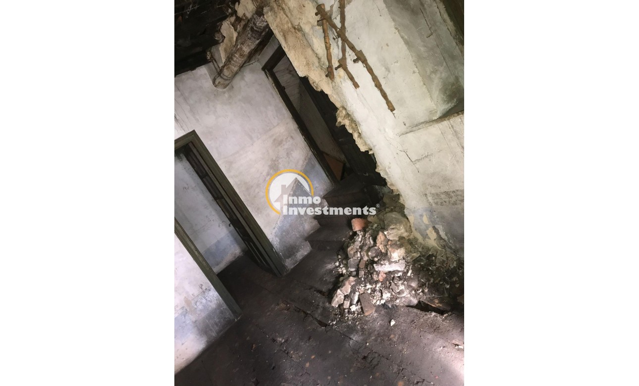 Reventa - stone house - Oviedo