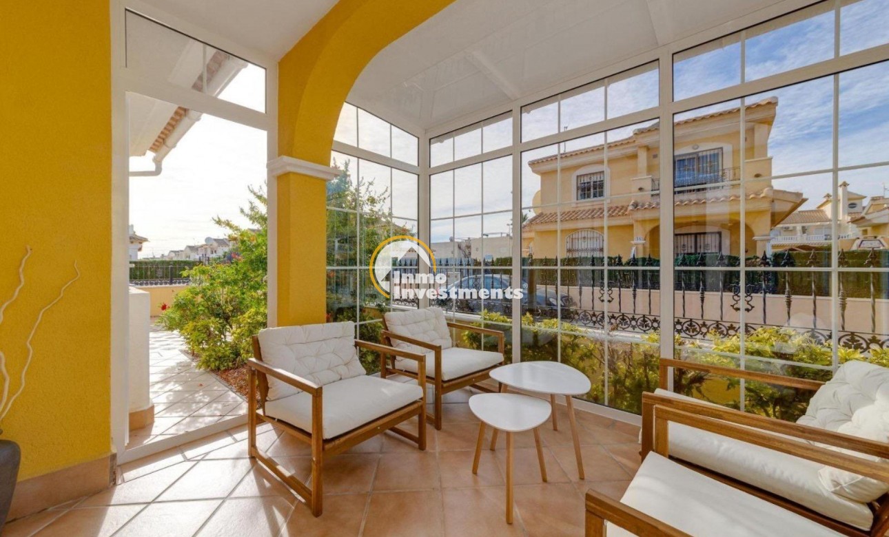 Till salu - Villa - Orihuela Costa - Playa Flamenca