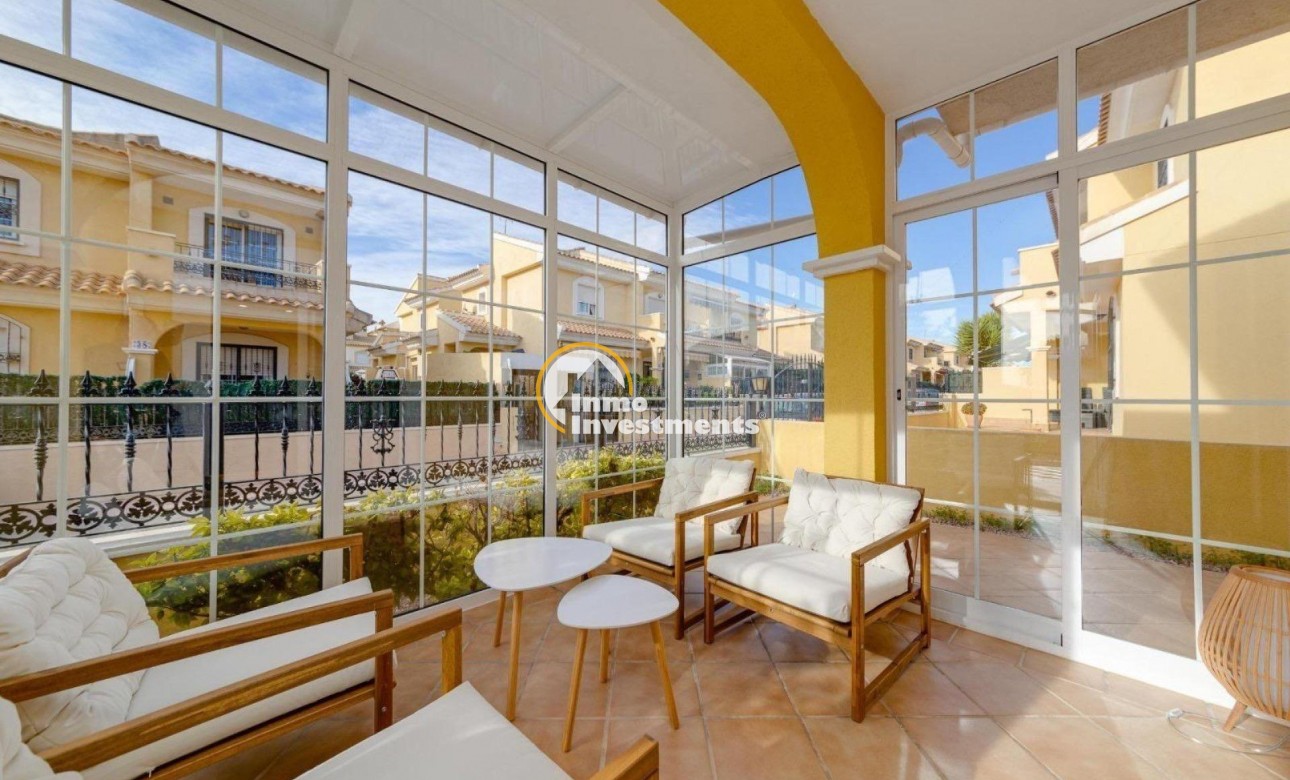 Till salu - Villa - Orihuela Costa - Playa Flamenca