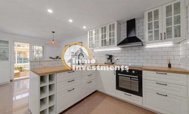 Till salu - Villa - Orihuela Costa - Playa Flamenca