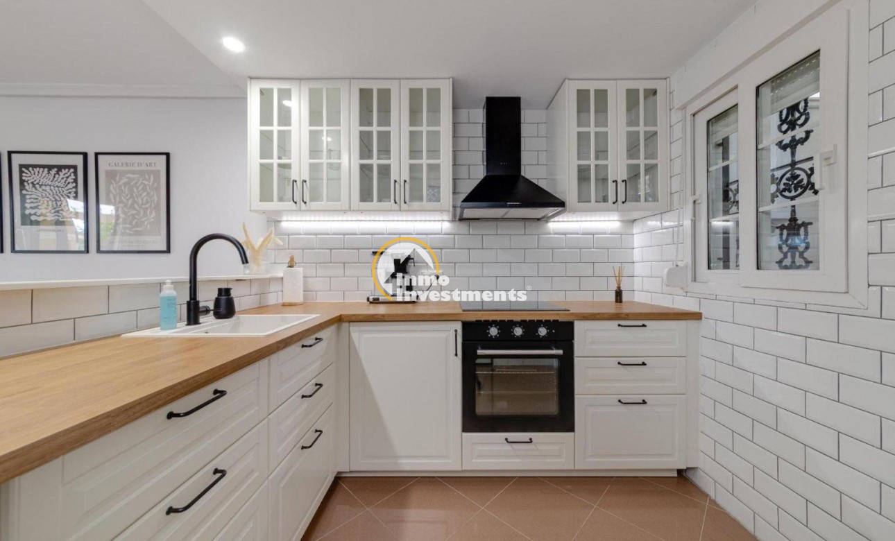 Till salu - Villa - Orihuela Costa - Playa Flamenca