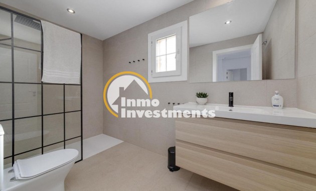 Till salu - Villa - Orihuela Costa - Playa Flamenca