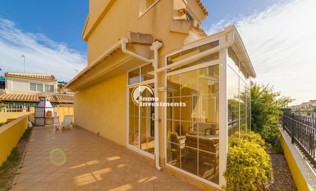 Till salu - Villa - Orihuela Costa - Playa Flamenca