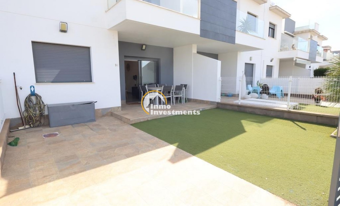 Resale - Bungalow - Pilar de la Horadada - Zona Pueblo