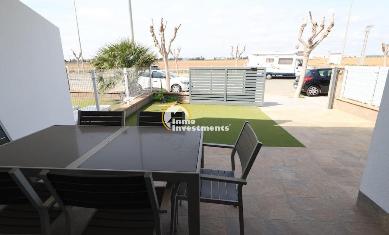 Resale - Bungalow - Pilar de la Horadada - Zona Pueblo