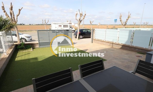 Resale - Bungalow - Pilar de la Horadada - Zona Pueblo