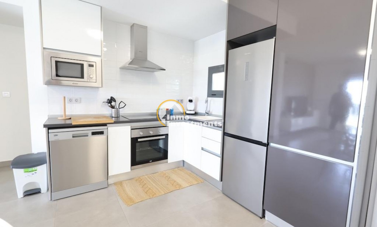 Resale - Bungalow - Pilar de la Horadada - Zona Pueblo