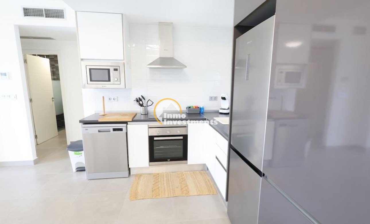 Resale - Bungalow - Pilar de la Horadada - Zona Pueblo