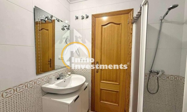 Reventa - Apartamento - Torrevieja - Playa del Cura