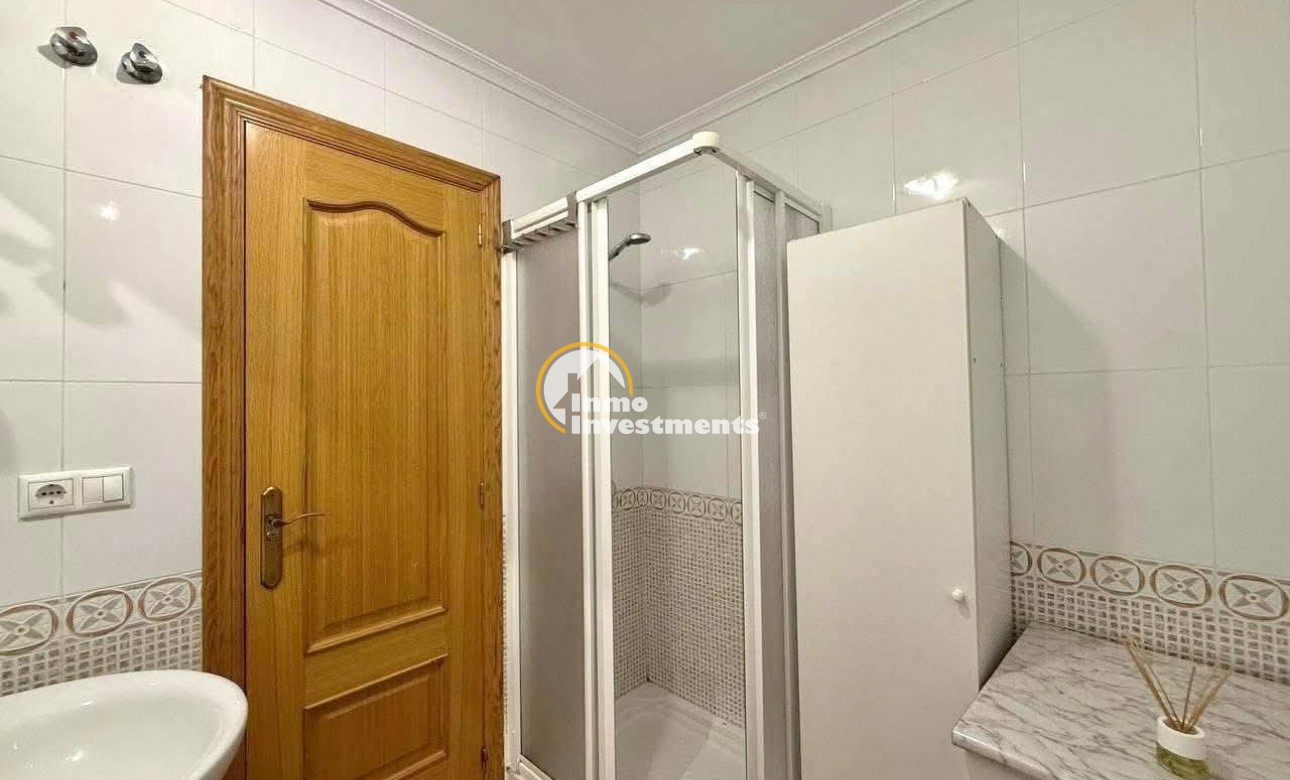 Reventa - Apartamento - Torrevieja - Playa del Cura