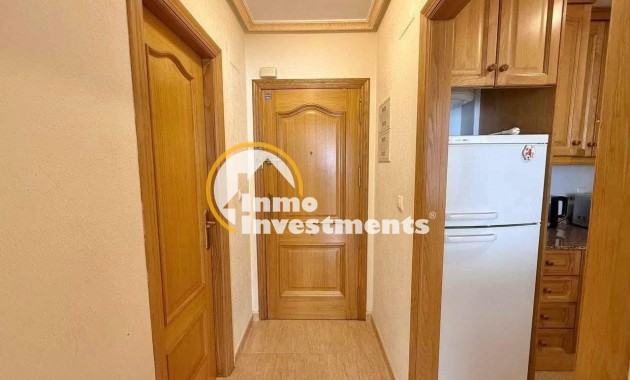 Reventa - Apartamento - Torrevieja - Playa del Cura
